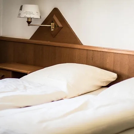 Bed and Breakfast Alscher Λεβερκούζεν