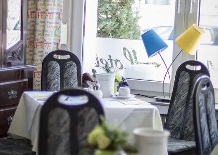 Alscher فندق مبيت وإفطار 3*