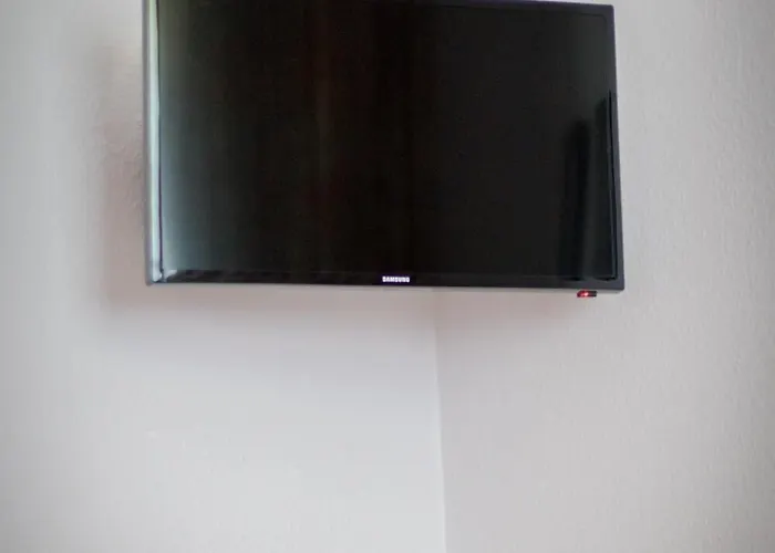 Alscher Bed and Breakfast Λεβερκούζεν